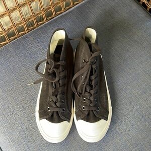 𝅺UNIQLO Canvas High Top Sneakers, Men’s Size 7.5, NWOT
